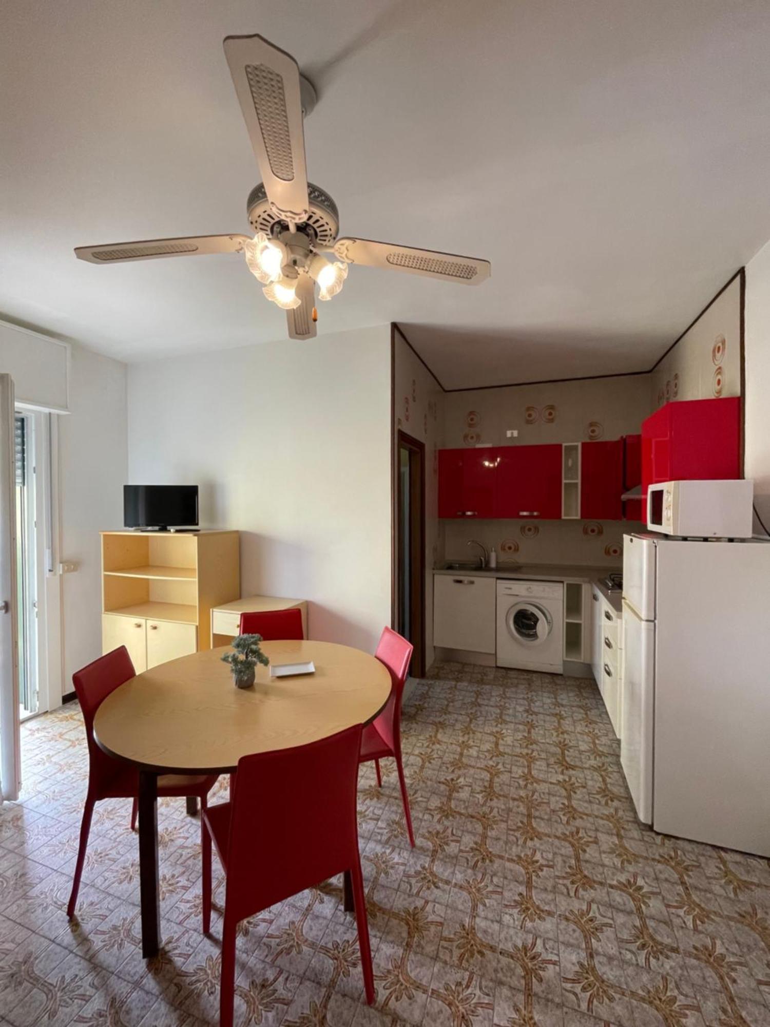 Foscolo Sunset House Apartment ลิโดดิเยโซโล ภายนอก รูปภาพ